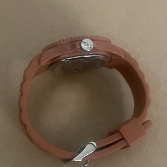 Ice watch silicone band, color brown - Picture 8 of 10